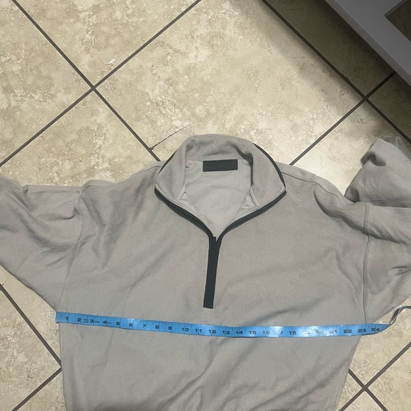 Essentials - Picture 7 of 11